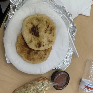 Pupusas: Revuelta y Queso con Calabaza