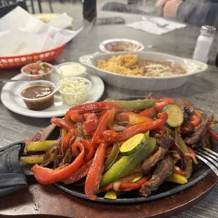 Beef Fajitas de Camaron