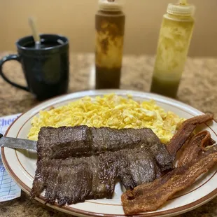 Steak, eggs &amp; bacon (à la carte)