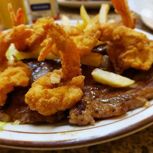 Rib-eye &amp; shrimp plate