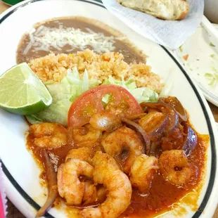 Shrimps in diablo (?) sauce
