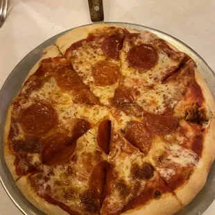 Small thin crust pepperoni pizza