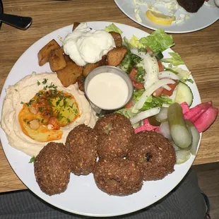 falafel platter!