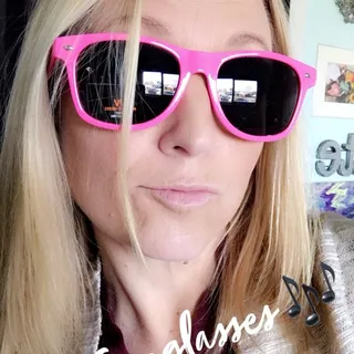 Lauren H.