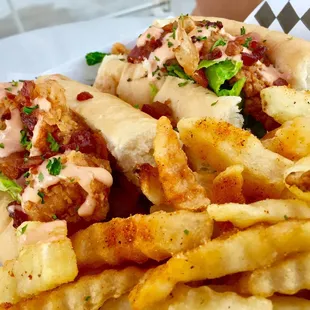 1/2 shrimp 1/2 catfish + bacon!!!