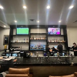 Bar with great bartenders!