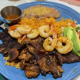 Carne Asada y Camarones (Skirt Steak and Shrimp)
