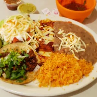 The combination plate is very good