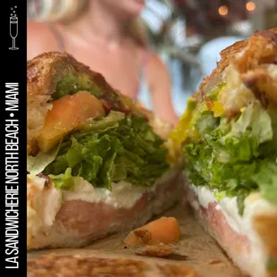 Tropical on croissant