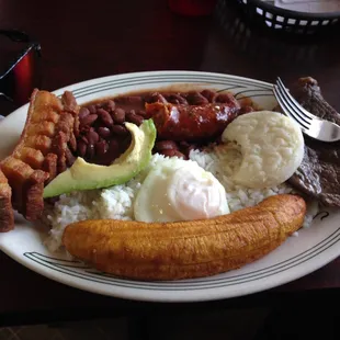 Sazon colombiana Bandeja Paisa