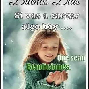 a little girl praying