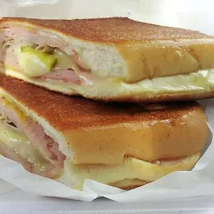 La Semilla Bakery  Sandwich Shop