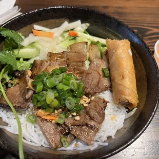 Garlic honey pork vermicelli bowl