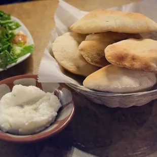 Bread and garlic sauce