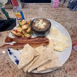 Al a cate breakfast.