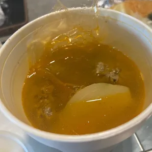 Meatballs soup (albondigas) qué asco de caldo de albóndigas me salió con una bolsa de plástico adentro