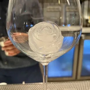 Rose shaped ice
