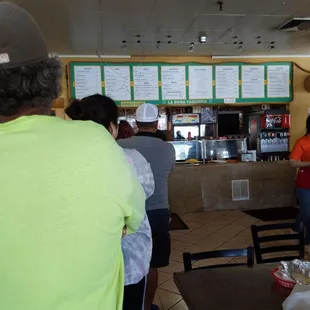 Full restaurant and a line. A good sign!