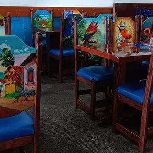 82 of the most beautiful chairs I've ever seen