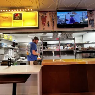 sushi and sashimi, interior