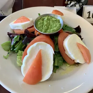 Caprese Mozzarella Salad