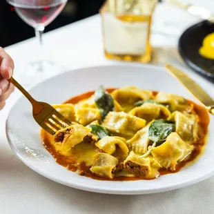 pasta dish, food, pasta