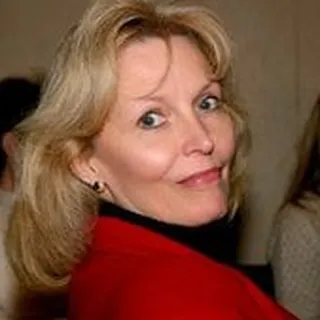 Laura V.