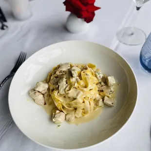 Chicken Fettuccine Alfredo