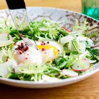 Pached Egg Insalata Brunch