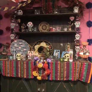 interior, ramen and noodles