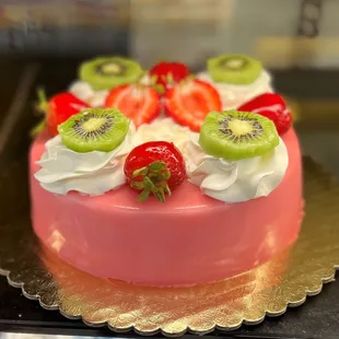 gelatin with fruit