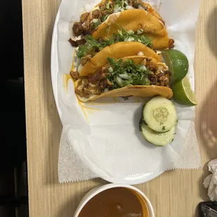 Tacos De Queso Birria
