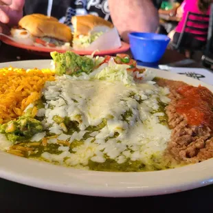 Cheese Enchiladas with Green Sauce