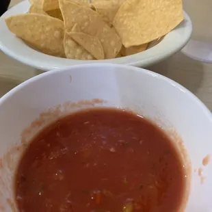 Table salsa which is not spicy and more like tomato sauce