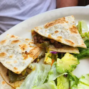 Asada quesadillas 2.5/5