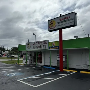 La Tapatia Grocery