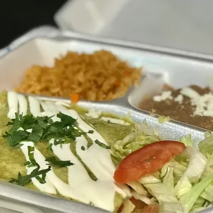 Enchiladas Verdes de Pollo