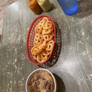 ramen and noodles, food