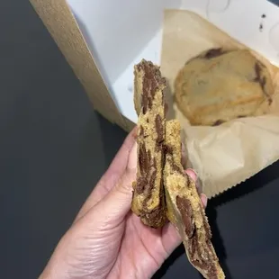 BEST Chocolate chip cookies to die for