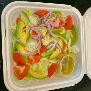 La Taza Salad