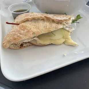 Turkey Brie Sandwich