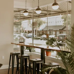 ramen and noodles, interior