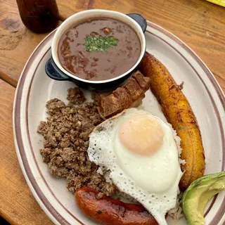 Bandeja Paisa