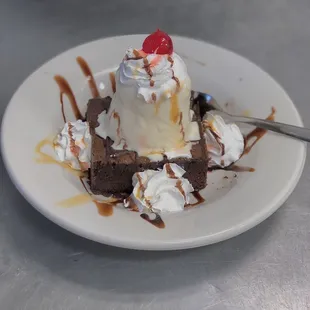 Brownie and ice cream