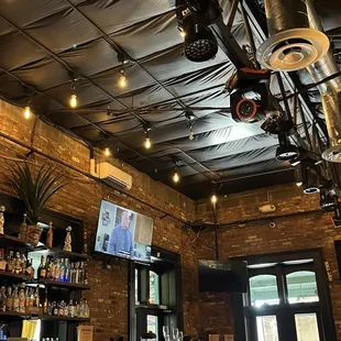 Great atmosphere cool inside dining perfect for the whether and relaxing