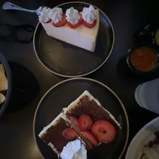 Cheesecake and tiramisu