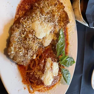 Really good Italian food one of the best in downtown Tampa trust me I&apos;m from NY
