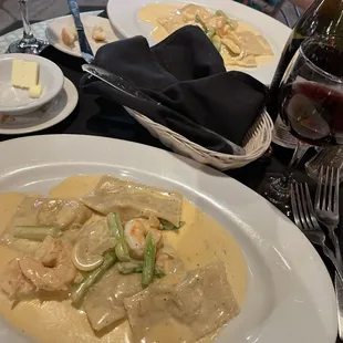 Agnolotti Di Aragosta E Granchio