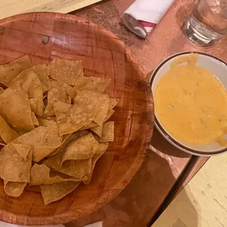 Queso and Chips