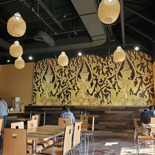 Beautiful dining area. Casual.